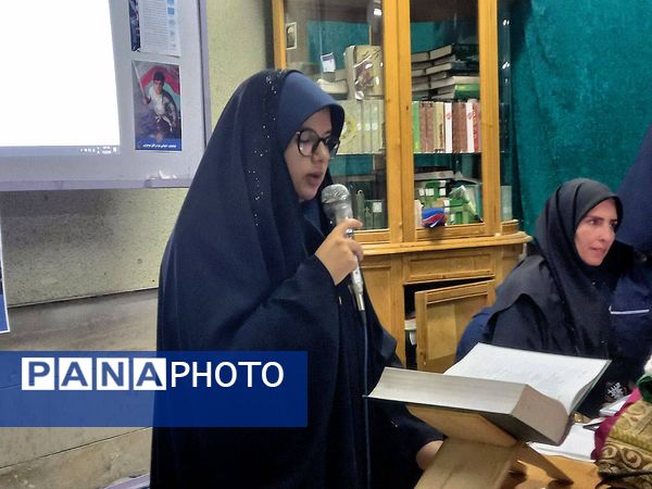 انتخابات شورای دانش‌آموزی در دبیرستان دخترانه فرزانگان شهرقدس