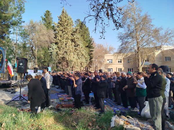 برگزاری نماز عید فطر در باغ ملی آشخانه