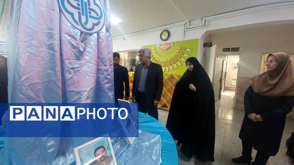 آئین افتتاحیه برنامه سفیران سلامت دانش آموزی استان خراسان رضوی در دبستان شاهد تحقیقی ناحیه ۶