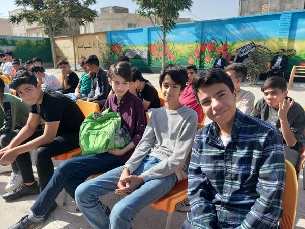 نواختن زنگ مهر و ایثار در شهرستان شیروان