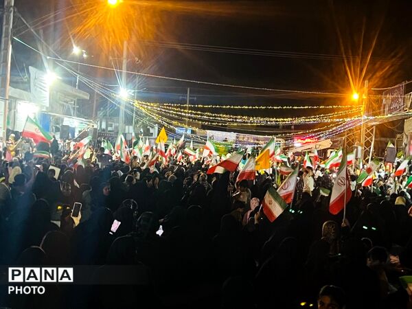 ویژه برنامه دهه کرامت و استقبال از خادمین و پرچم آستان مبارک حضرت علی بن موسی الرضا(ع) در شهرستان رودبارجنوب
