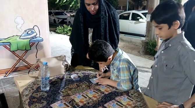 تربیت «قهرمانان کوچک انرژی» در غرفه ملی «طرح با انرژی» در یزد