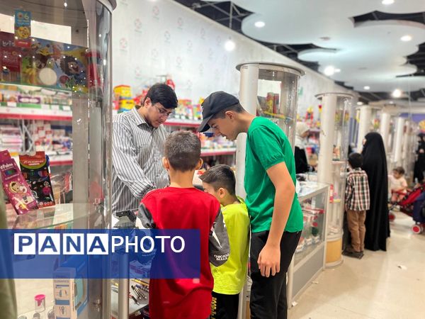 نمایشگاه ایران‌نوشت در مشهد