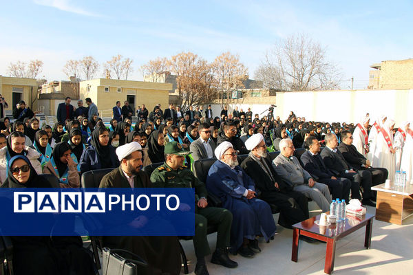  تجهیز هنرستان ۱۲ کلاسه بصیرت سملقان به امکانات آموزشی نوین