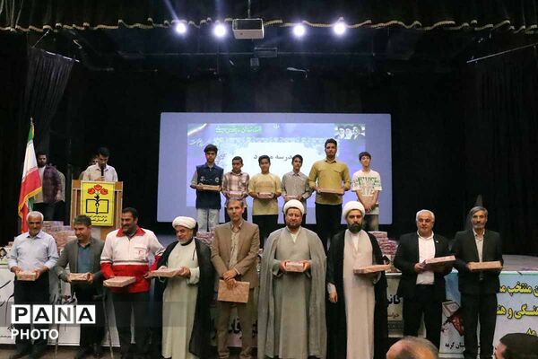 تابستانِ پربارِ دانش‌آموزان گرمه‌ای با تجلیل از ۲۲۰ برگزیده به پایان رسید
