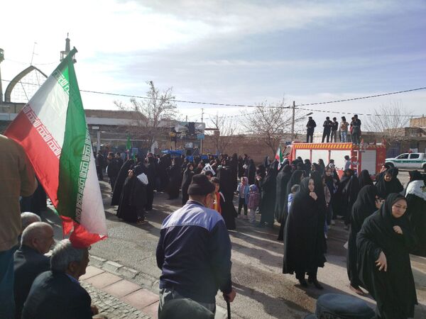 حضور پرشور مردم در راهپیمایی ۲۲ بهمن شهرستان کندر