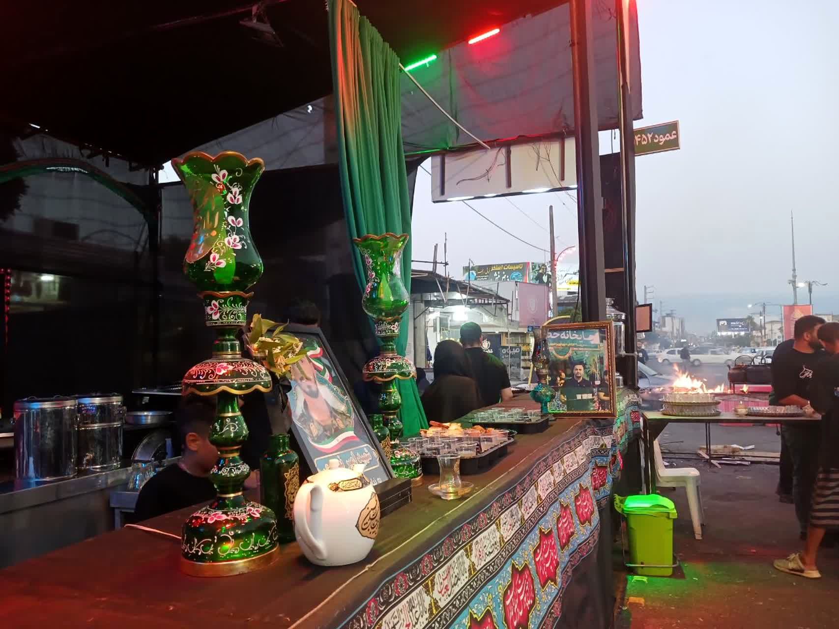 میهمانی عزاداران حسینی در موکب‌های محرمی فریدونکنار 