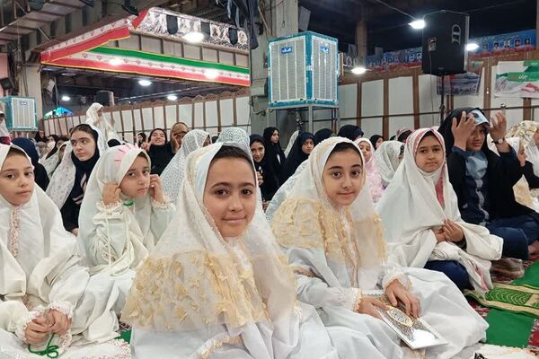 اقامه نماز جمعه در مصلی بزرگ نسیم شهر