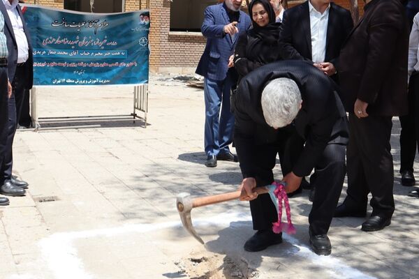 کلنگ زنی هنرستان شهید رضا صفار هرندی 