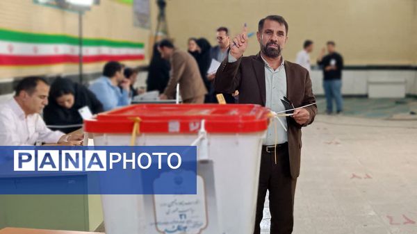 حضور مردم  یاسوج پای صندوق‌های رأی