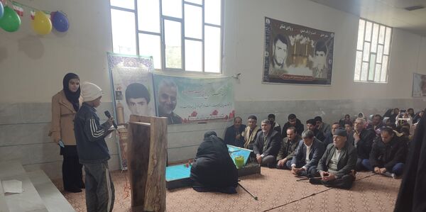حضور پرشور دانش‌آموزان مدرسه فردوسی سرمازه در راهپیمایی ۲۲ بهمن
