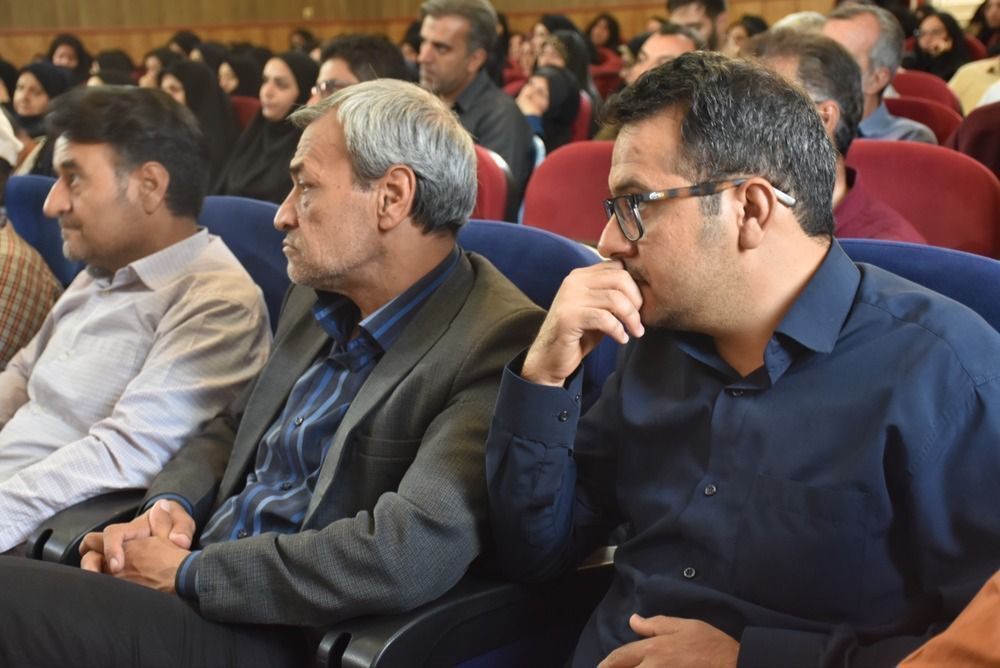 پایان دوره آموزشی آشنایی با وظایف سازمانی نیروهای سرایدار و خدمتگزار تبادکان