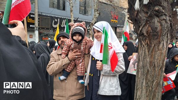 حضور پرشور مردم جسور شهرستان شهریار در راهپیمایی عظیم روز قدس 