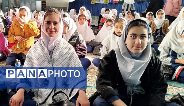 برگزاری همایش «یاوران انقلاب، پیشتازان مقاومت» در شهرستان لردگان