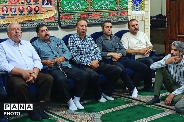 جلسه مشاوره خانواده ویژه اولیاء در هنرستان مجتمع فنی تهران بهارستان دو