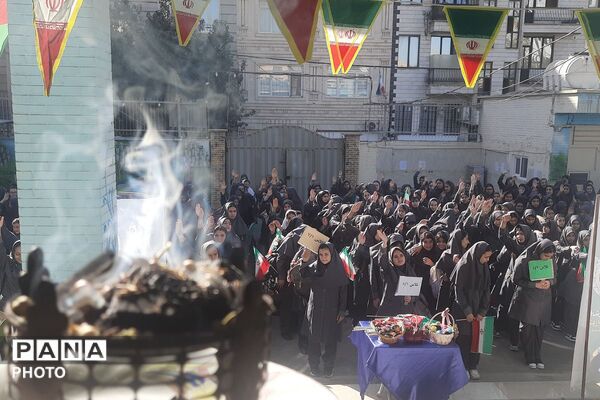 آیین بازگشایی مدارس اسلامشهر با حضور پرشور دانش‌آموزان