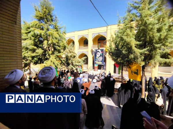 اجتماع روحانیون و طلاب حوزه علمیه خراسان شمالی در محکومیت اسرائیل و ترور  شهید سید حسن نصرالله 