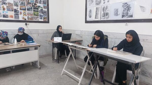 برگزاری جشنواره ماها(مدرسه آرمانی،هنر آسمانی) در هنرستان محمودیه بجنورد