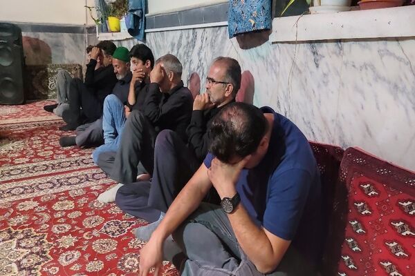 عزاداری شب هشتم ماه محرم در شهر بار 