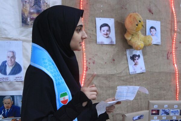 افتتاحیه «مدرسه انقلاب» در مدرسه تقوی‌پیشگان بهارستان‌دو