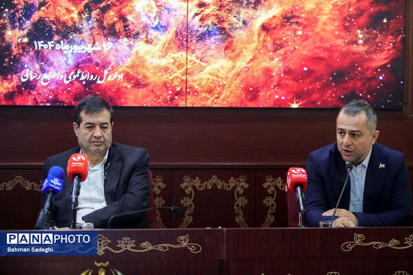 مراسم تقدیر از افتخارآفرینان المپیاد نجوم و اختر فیزیک با حضور وزیر ورزش و جوانان