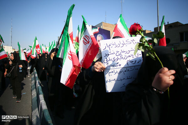 رزمایش «دختران جان فدای ایران»