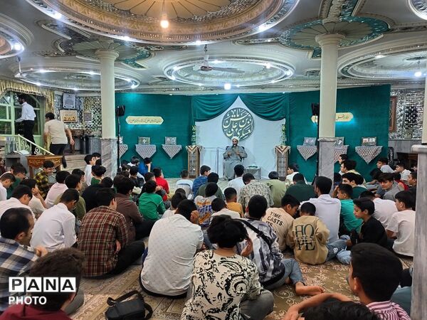 جشن میلاد امام حسن عسکری در مسجد فدایان شاهزاده قاسم 