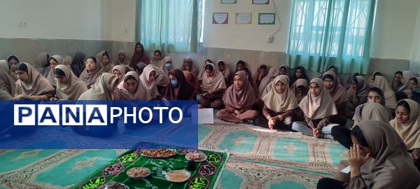 برگزاری مراسم سه‌شنبه‌های مهدوی در مدرسه فروغ رضوان