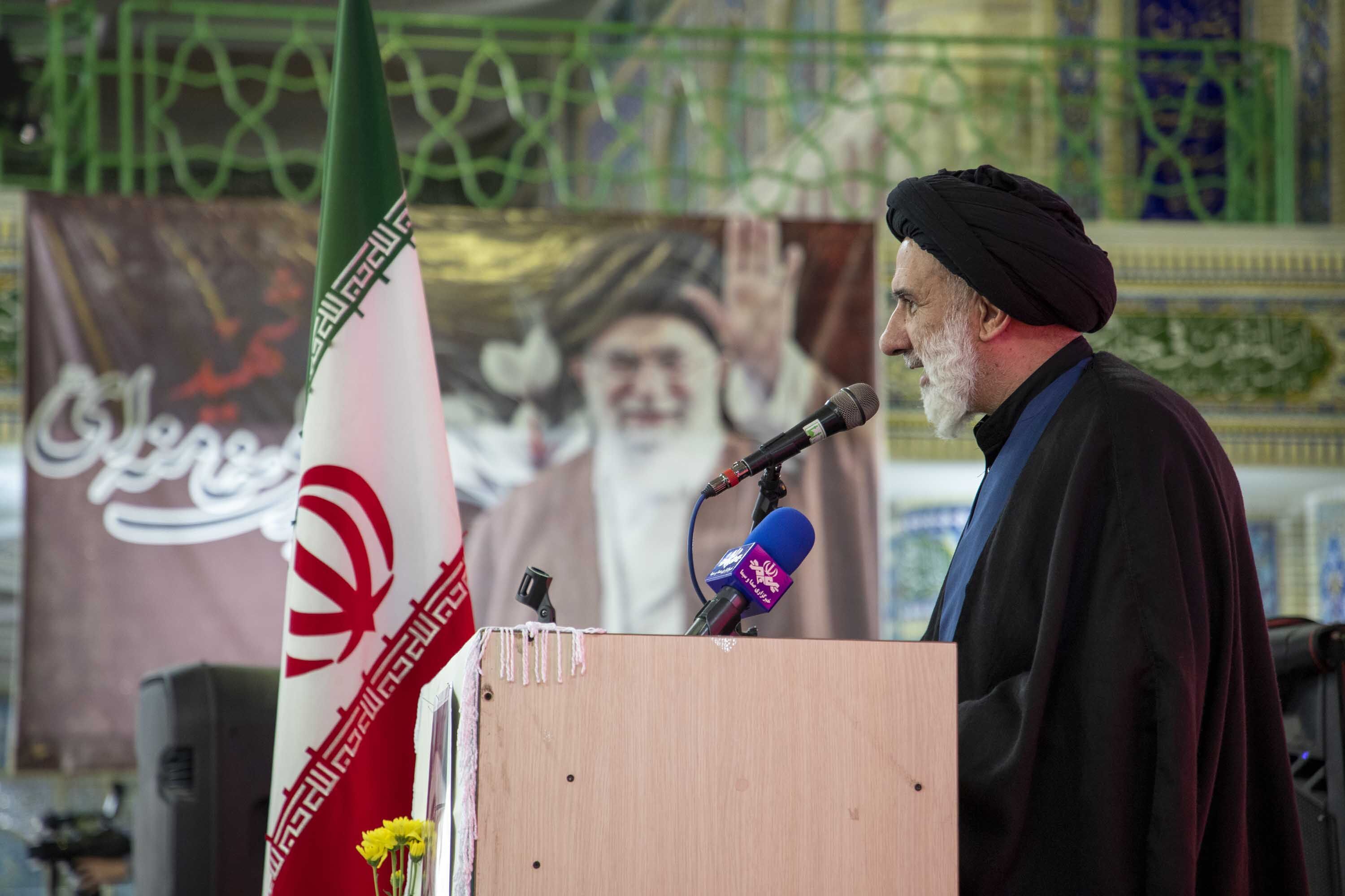 بزرگداشت اربعین رهبر شهید، تجدید پیمان با آرمان‌ها است