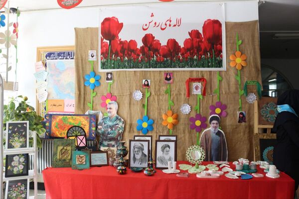 اختتامیه هفته پدافند غیرعامل در هنرستان دخترانه شیخ محمد بلیغ و معرفت فیروزکوه 