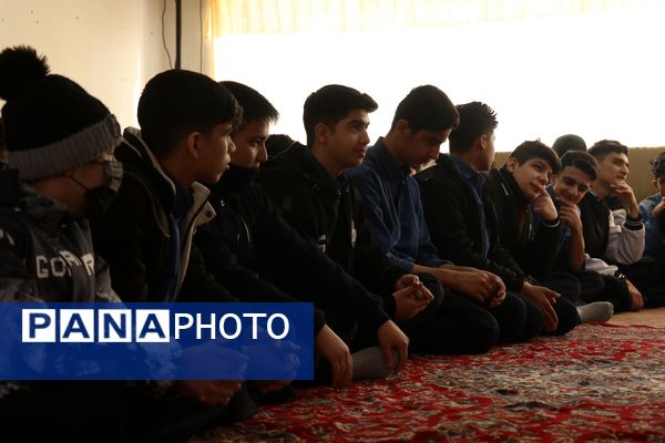 جشن بزرگ نیمه‌شعبان و آغاز دهه فجر در هنرستان شیخ‌الرئیس 