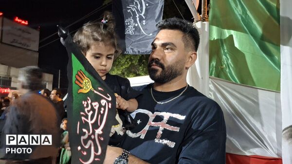سیاه‌پوشان کوچک در مسیر عشق حسینی