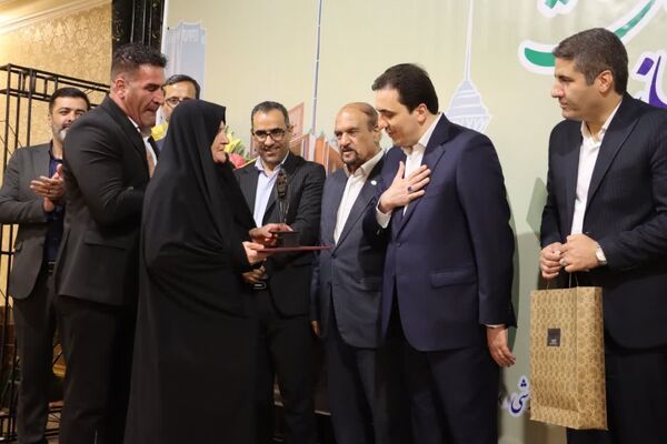 هفدهمین جشنواره مجمع خیرین مدرسه‌ساز شهریار در تالار شباهنگ شهریار 