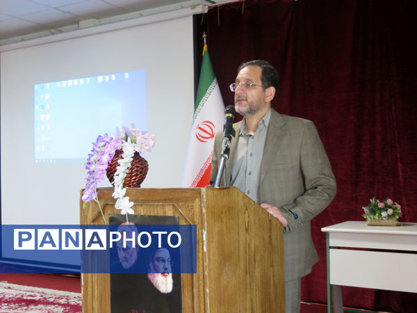 جلسهٔ بررسی چالش‌های آسیب‌های اجتماعی و نظام مراقبت‌های اجتماعی دانش‌آموزان (نماد) منطقهٔ پردیس