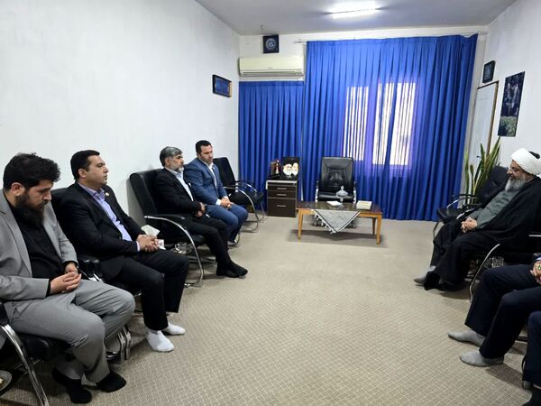 دیدار تمامی مسئولان ساوجبلاغ با امام جمعه 