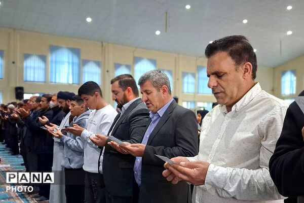 نماز عید فطر در شهرستان باشت مصلی امام خمینی (ره)