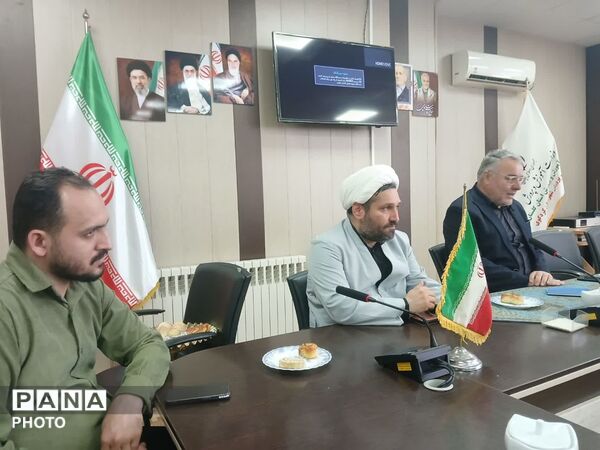 نشست خبری اصحاب رسانه به میزبانی مدیریت آموزش و پرورش کردکوی 