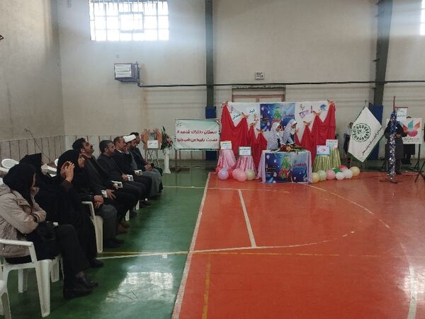 جشن نیکوکاری در دبستان شاهد ۲ شیروان