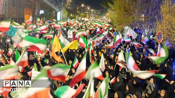بیعت مردم نیشابور با سومین رهبر انقلاب اسلامی و اعلام بیزاری از دشمنان وطن