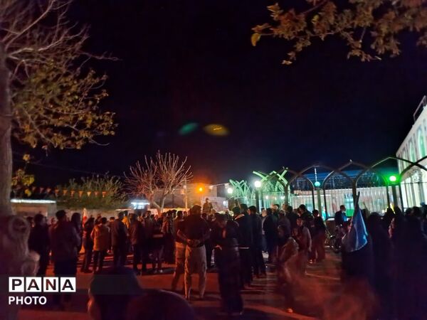 راهپیمایی شبانه مردم شهید پرور روستای مهدی آباد خلیل آباد 