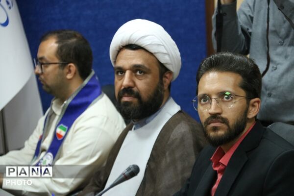 نشست شورای برنامه‌ریزی سازمان دانش‌آموزی استان یزد