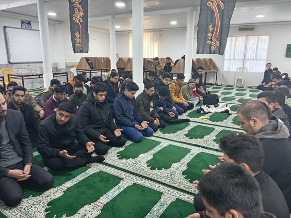 عزاداری شهادت حضرت فاطمه (س) در دبیرستان نمونه دولتی آیت الله خامنه‌ای