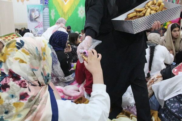 مراسم اعتکاف در مسجد الزهرا(س) قیامدشت
