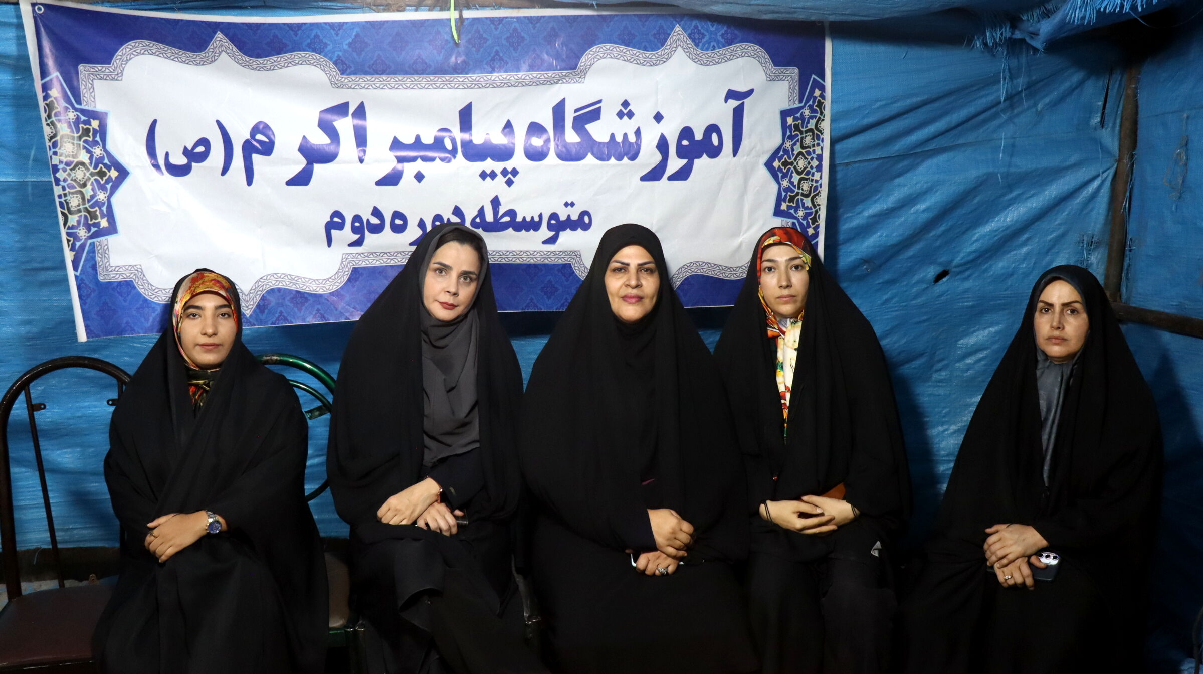 حضور در تجمعات شبانه در میدان شهید امام خامنه‌ای پاکدشت