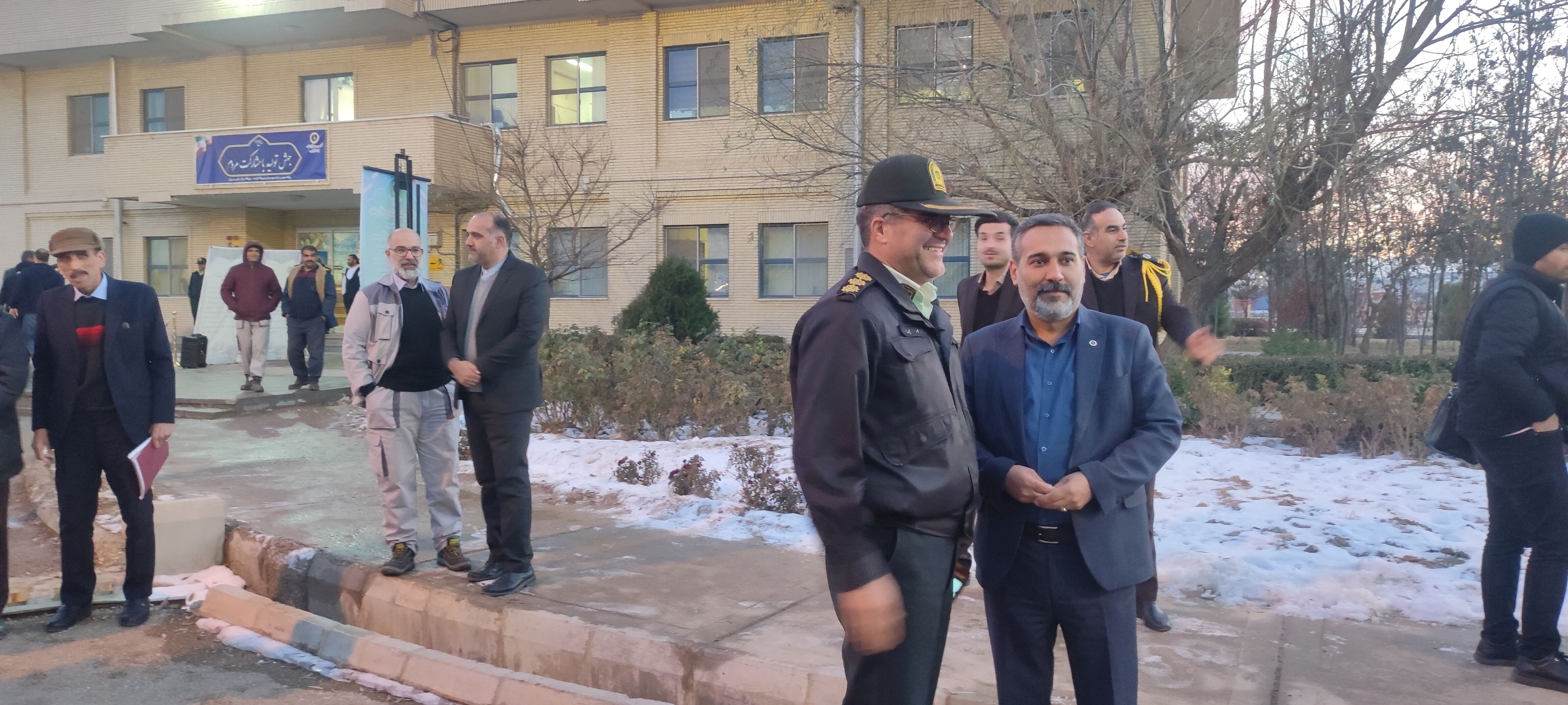 برگزاری جلسه شورای اداری شهرستان شیروان با حضور وزیر نیرو در نیروگاه شیروان