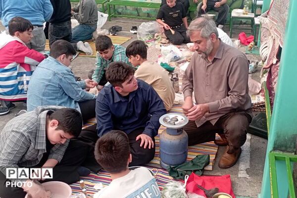 کارگاه آشپزی؛در مدرسه موعود بهارستان یک