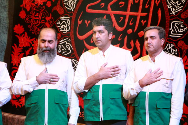 حضور خادمان رضوی در اعتکاف دانش‌آموزی فهرج