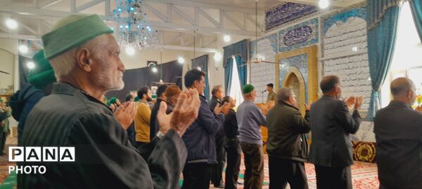  اقامه نماز عبادی سیاسی جمعه همزمان با سی و چهارمین روز شهادت قائد امت حضرت آیت الله خامنه‌ای 