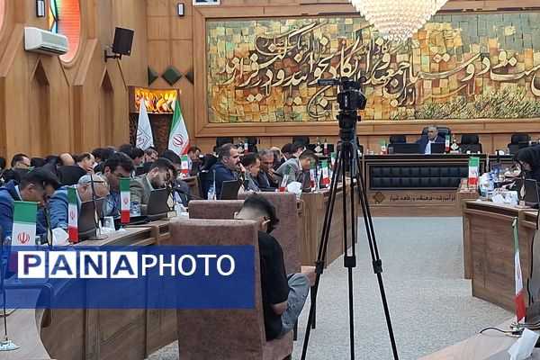 آموزش خانواده مهمترین راه حل در تربیت دانش‌آموزان