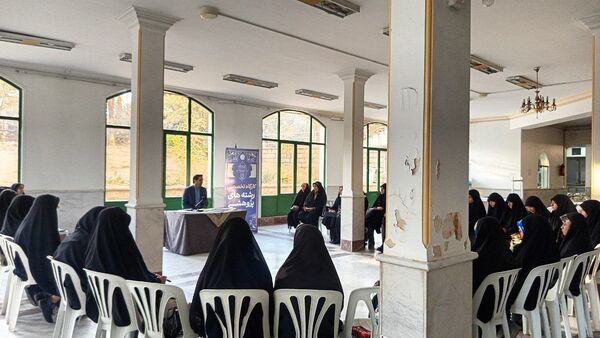 اردوی تجلیل از منتخبین مسابقات قرآن عترت و نماز دانش آموزان و فرهنگیان سراسر کشور